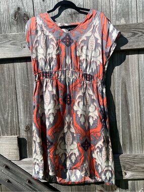 Etcetera 100% Silk Coral and Gray Short Sleeve V-Neck Mini Dress Sz 10